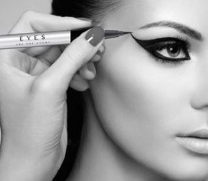 Makeup Tips for Sensitive Skin: Best Products for Dry Eyes